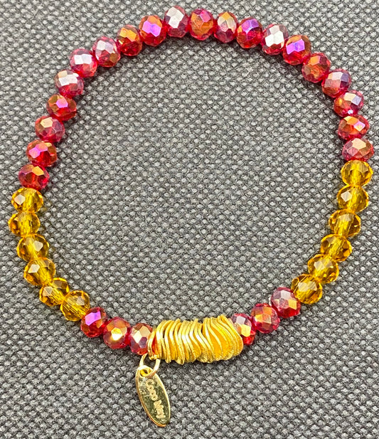 A WRITER IN ALBANY SPINS GOLDEN DREAMS BRACELET