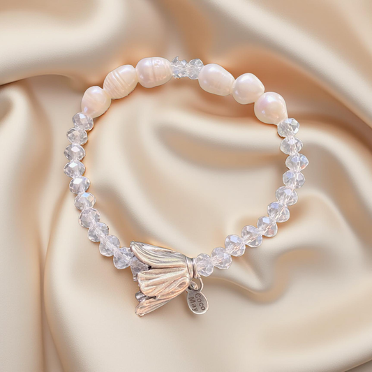 Love in a Leaf Bracelet