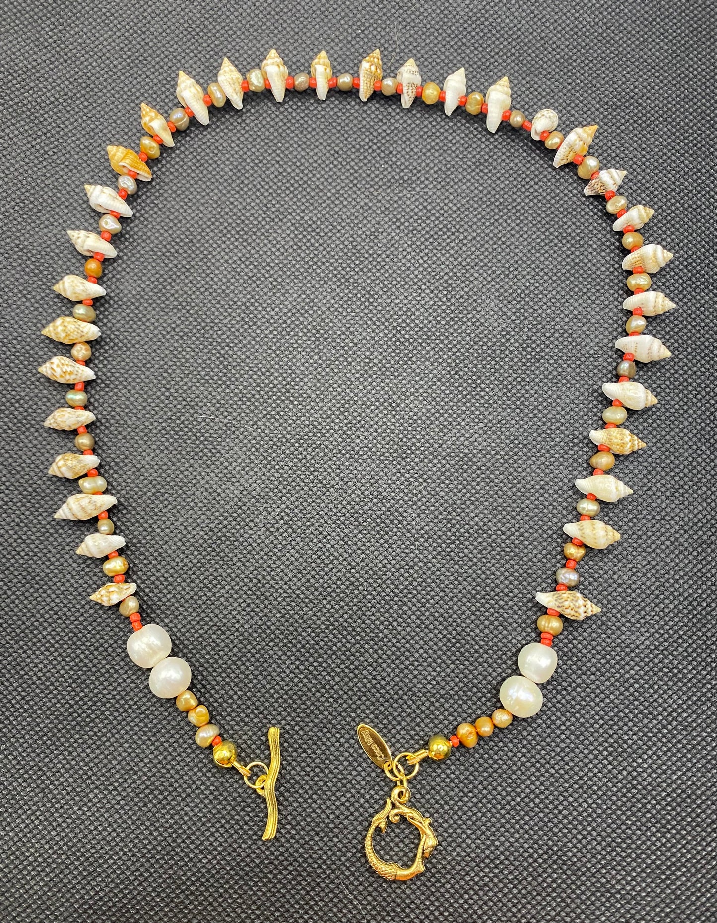 TRICIA WANDERS THE SHORE NECKLACE