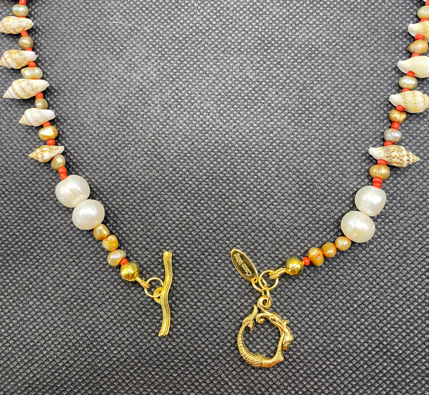 TRICIA WANDERS THE SHORE NECKLACE